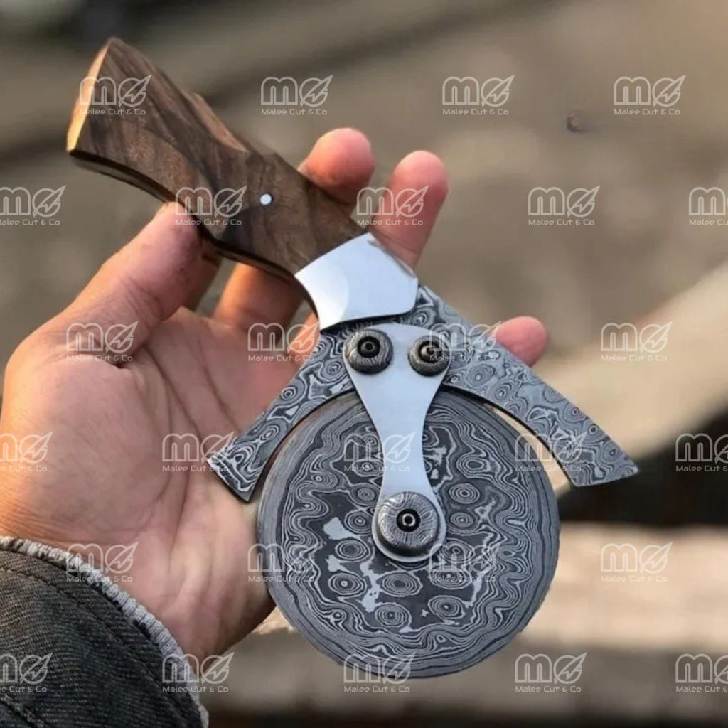Premium Hand Forged Damascus Steel Pizza Cutter Wheel With Sheath