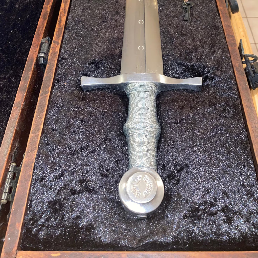 Custom Forged 31" Medieval Sword – Handcrafted Carbon Steel with Osage Orange Handle