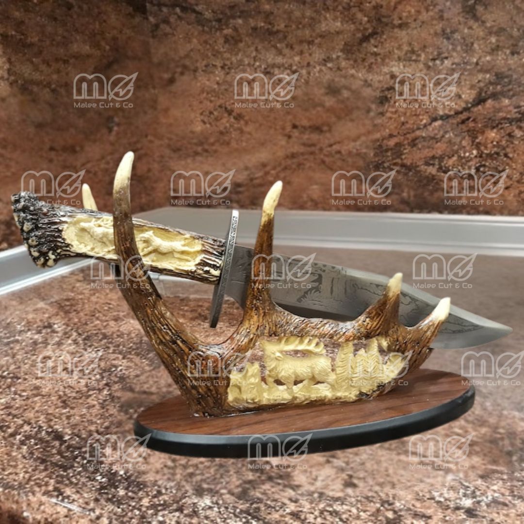 Engraved Hunting Knife With Antler Stand