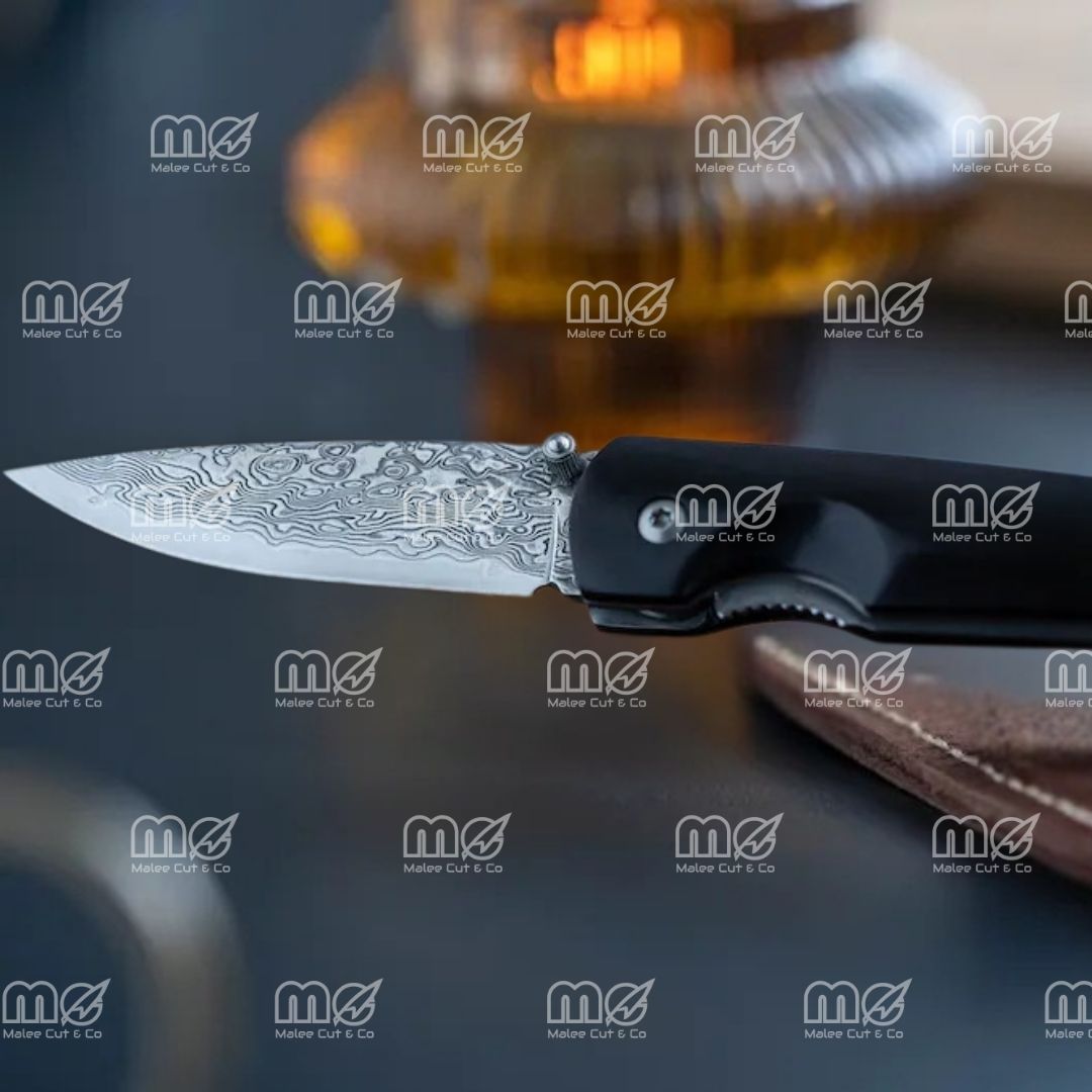 Handmade Damascus Folding Knife – 67-Layer VG10 Steel Blade