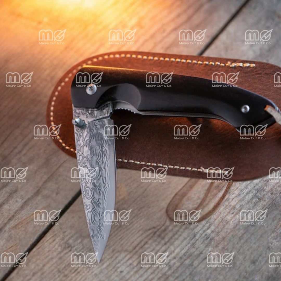 Handmade Damascus Folding Knife – 67-Layer VG10 Steel Blade