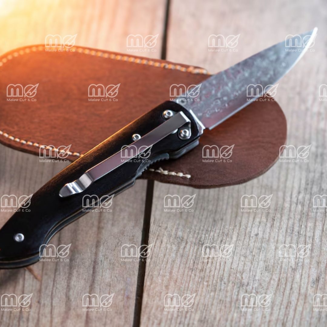 Handmade Damascus Folding Knife – 67-Layer VG10 Steel Blade
