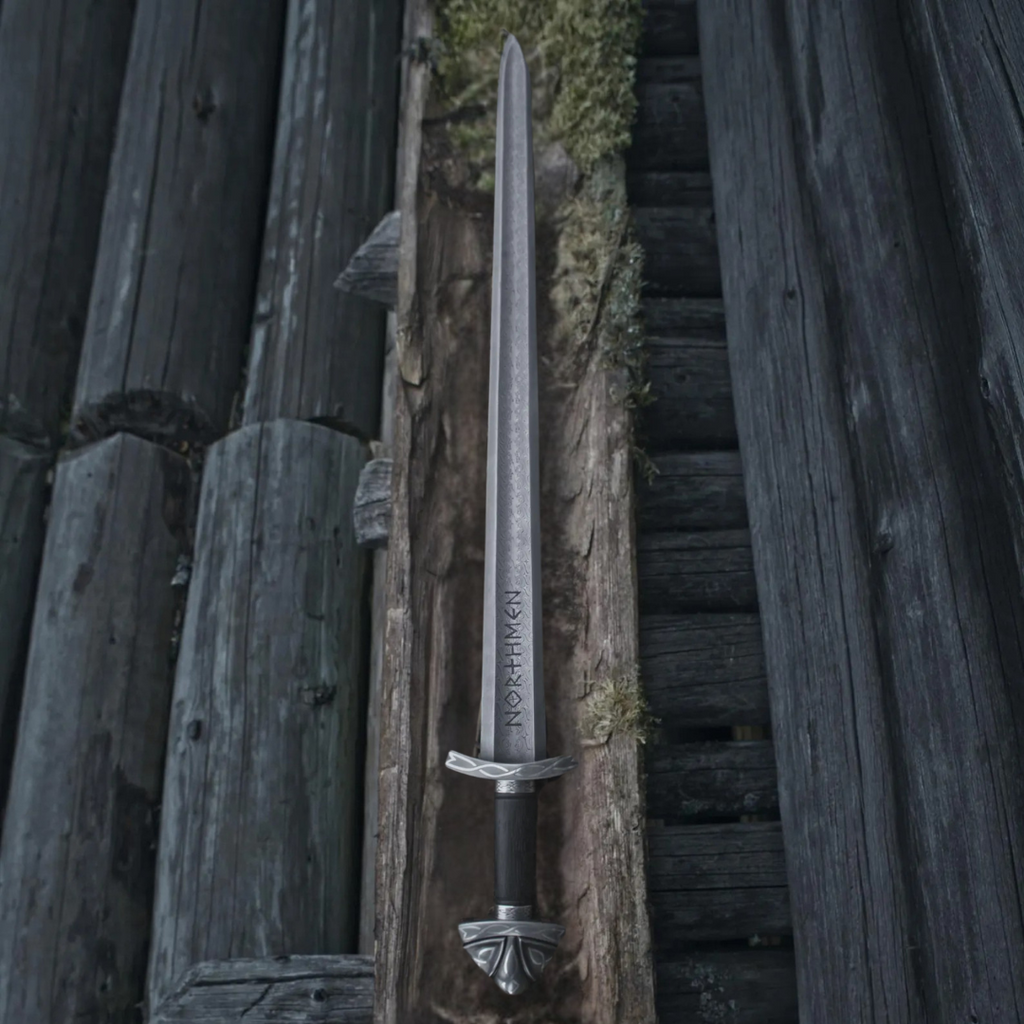 Custom Handmade Viking Sword – Damascus Steel Norse Guild Design