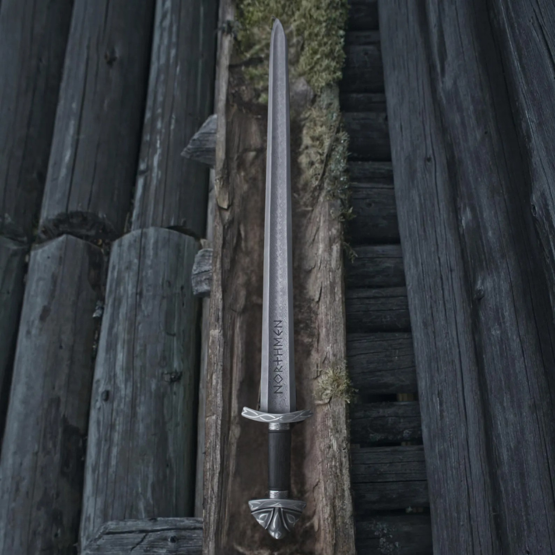 Custom Handmade Viking Sword – Damascus Steel Norse Guild Design