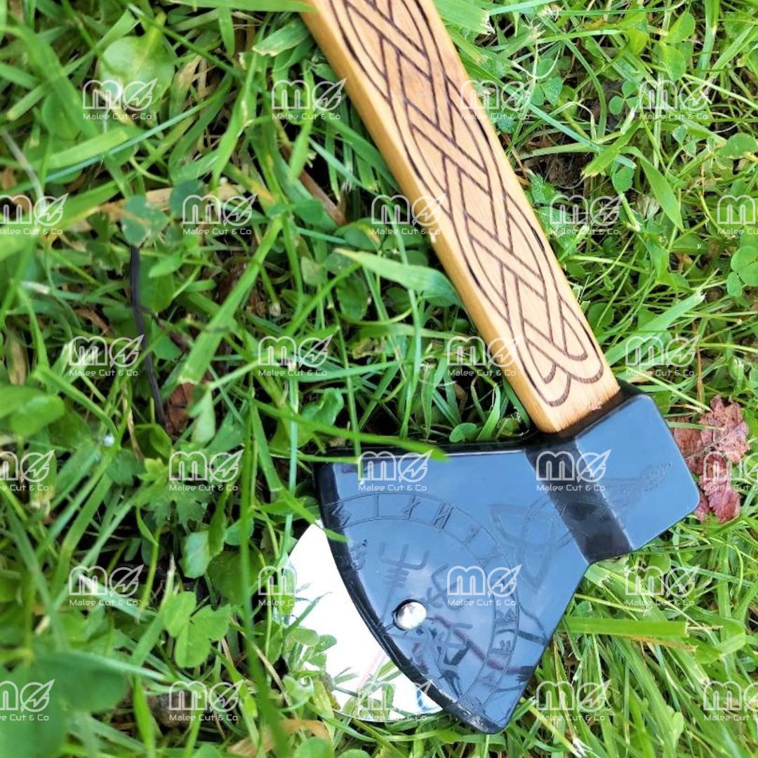 Handmade Axe Bamboo Handle Pizza Cutter Rotating Blade Pizza Tools