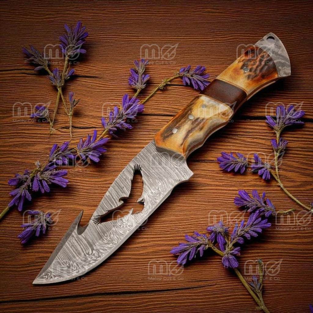Hand-Forged Damascus Hunting & Skinning Knife – Personalized Gift with Leather Sheath