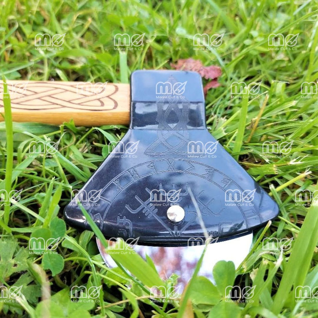 Handmade Axe Bamboo Handle Pizza Cutter Rotating Blade Pizza Tools