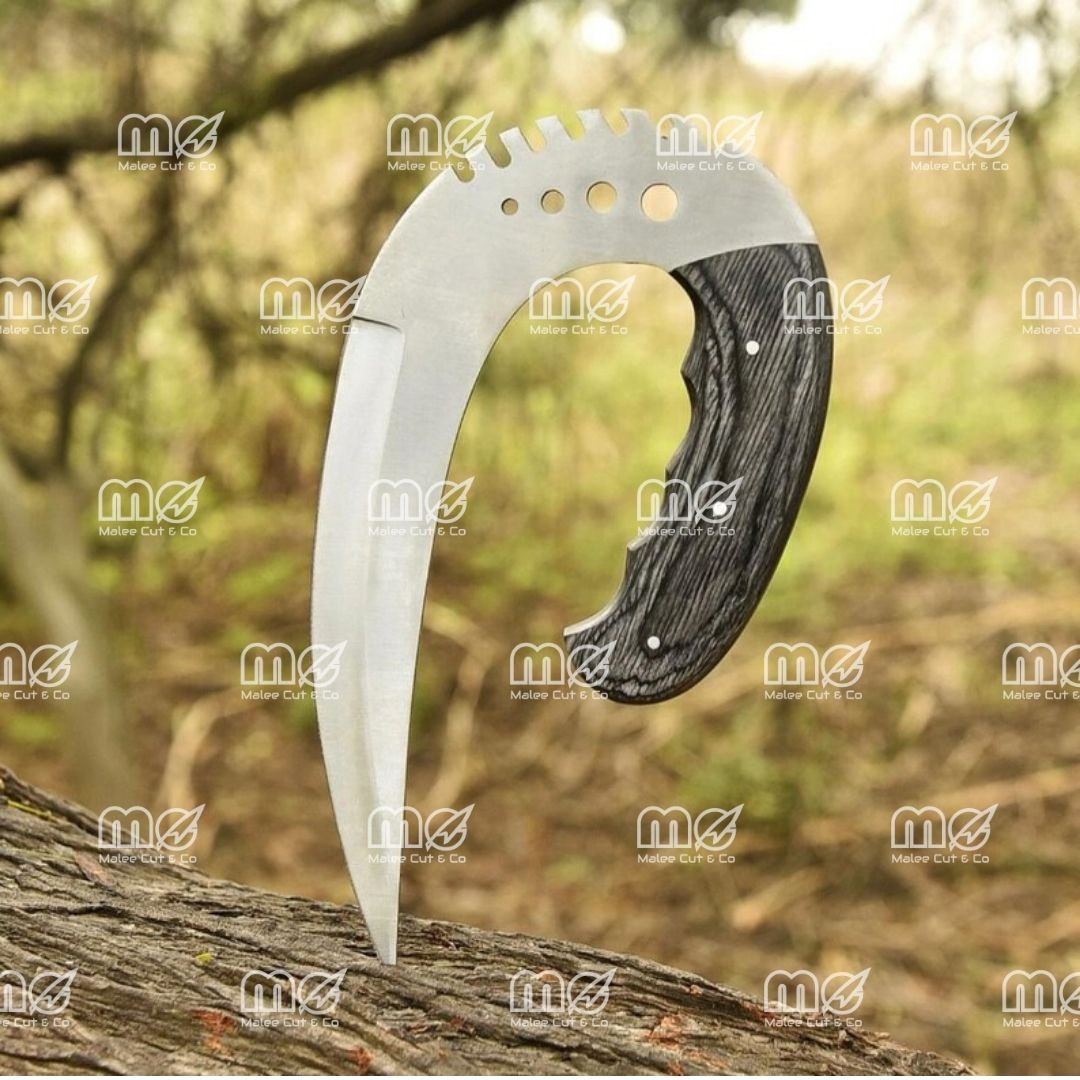 Alaskan Ulu Handmade Carbon Steel Pizza Cutter