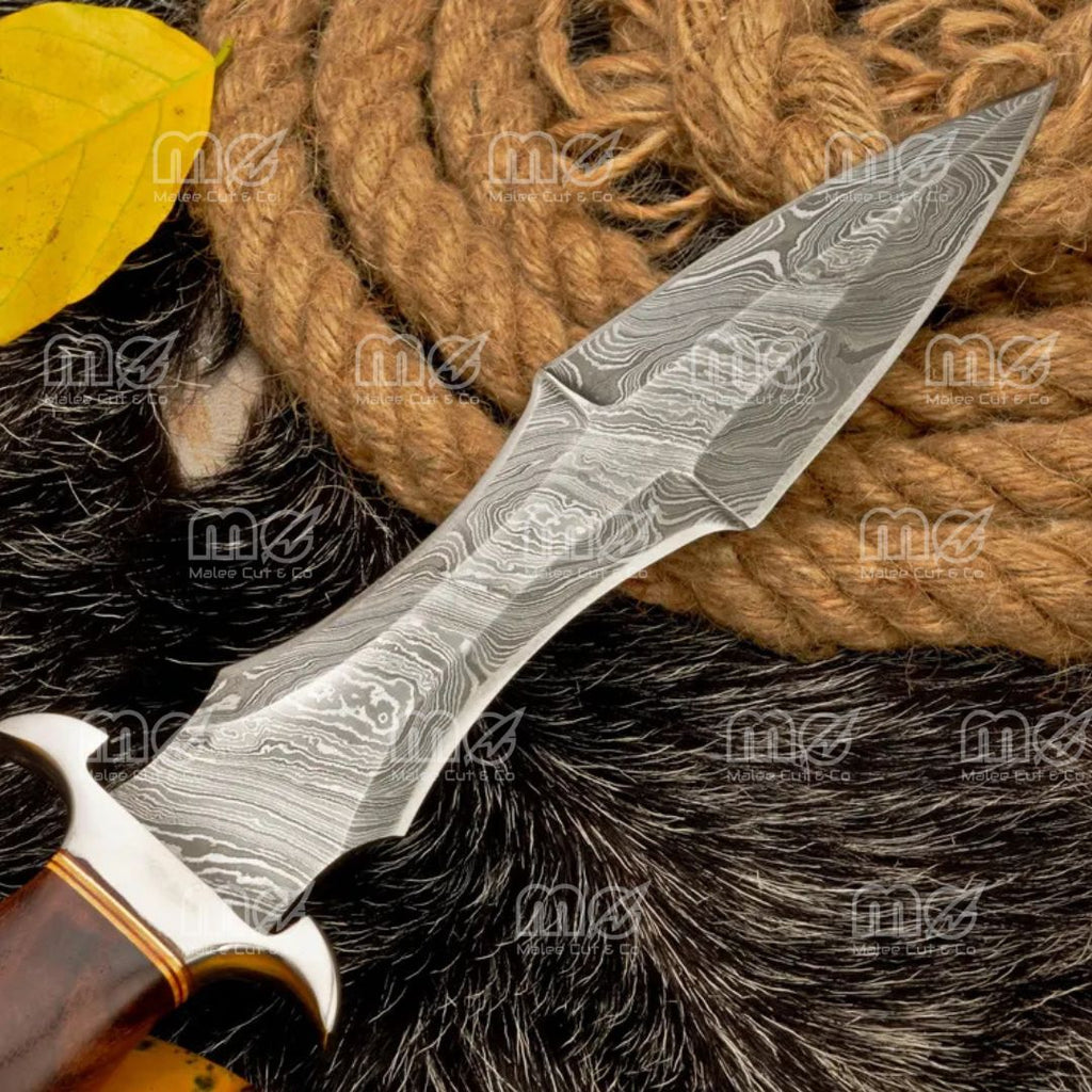 Hand-Forged Damascus Steel Bowie Knife – Rosewood Handle, Full Tang Blade & Leather Sheath | Custom Hunting & Survival Knife | Gift for Him