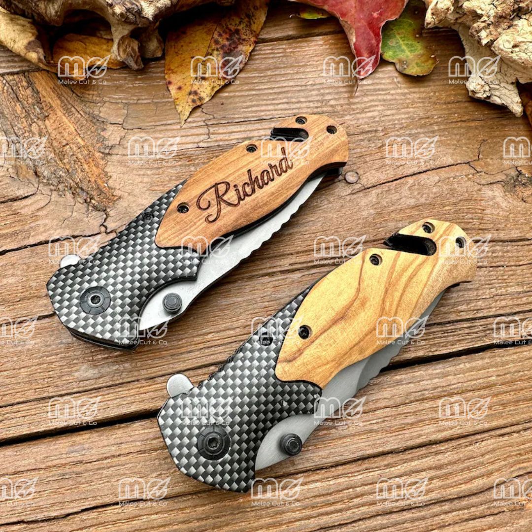 Engraved Deer Family Pocket Knife – Custom Folding Knife for Hunters