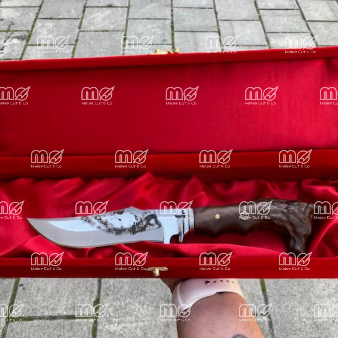 Custom Handmade Wolf Head Hunting Knife